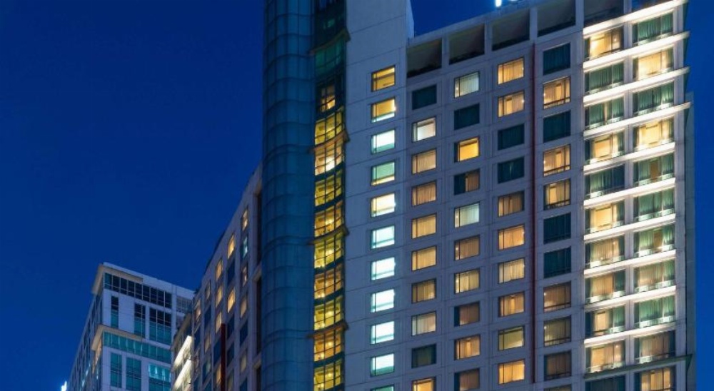 Novotel Manila Araneta Center Main image